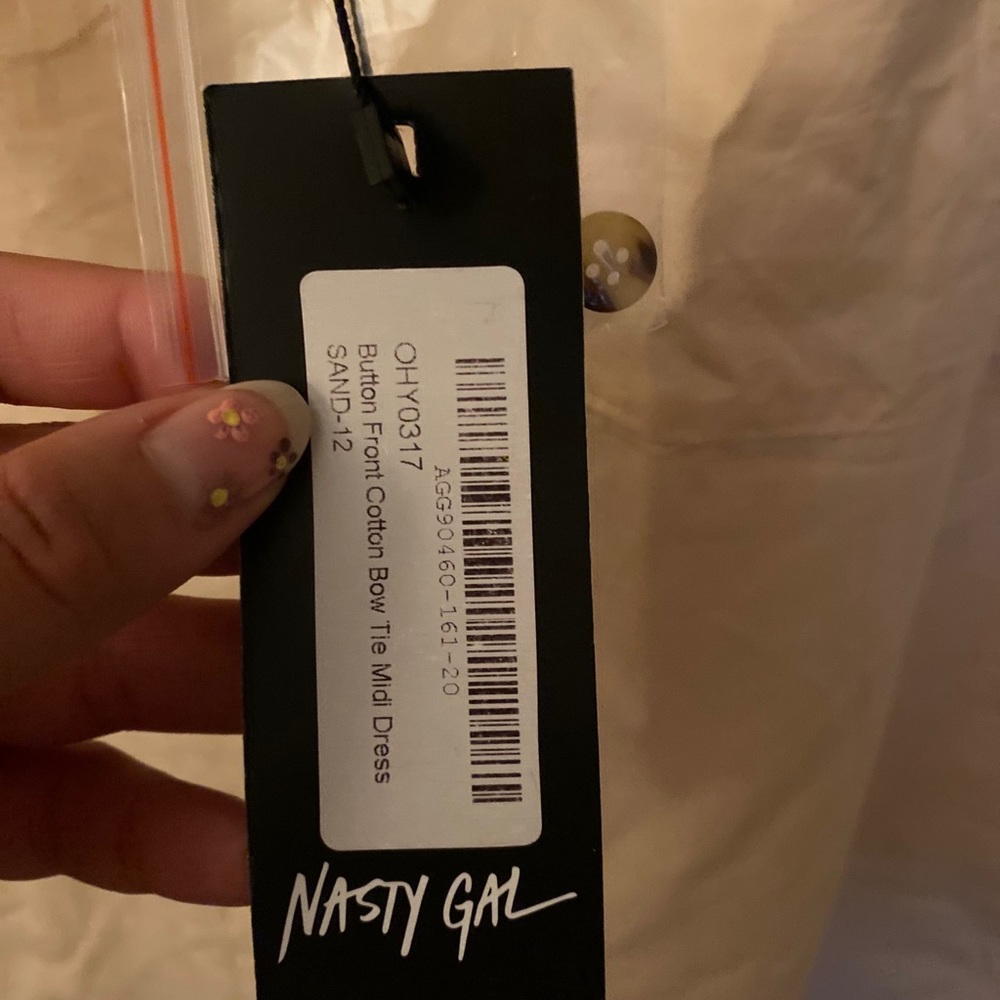 NWT nasty gal pale yellow button down midi dress - Picture 4 of 4